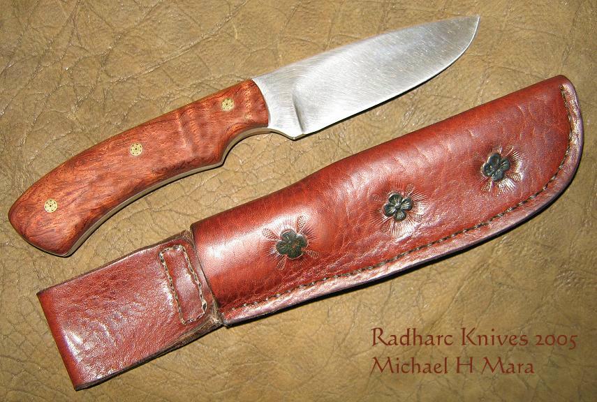 Hand made high performance knives for collectors