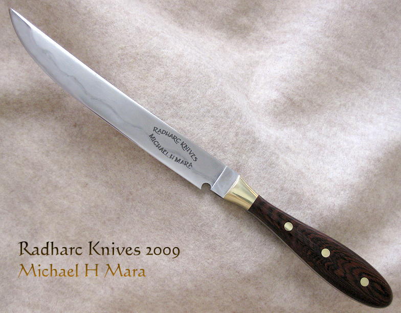 Differentially hardened Hunting Utility Knife
